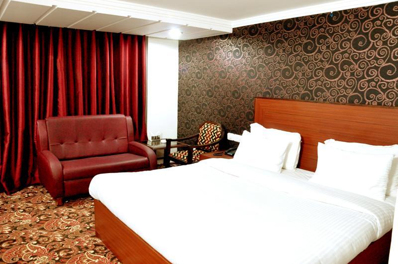 Hotel Trinetar Resorts Batoti Экстерьер фото